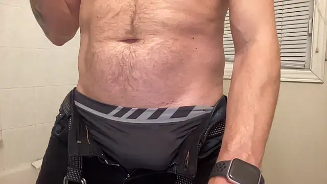 Snapshot of ttboy2000 chatting on 12-24-24, 11:44 ttboy2000 online show from 12-24-24, 11:44