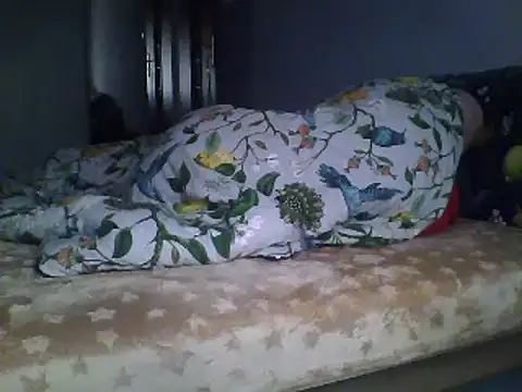 Snapshot of michu81 chatting on 12-26-24, 11:21 michu81 online show from 12-26-24, 11:21