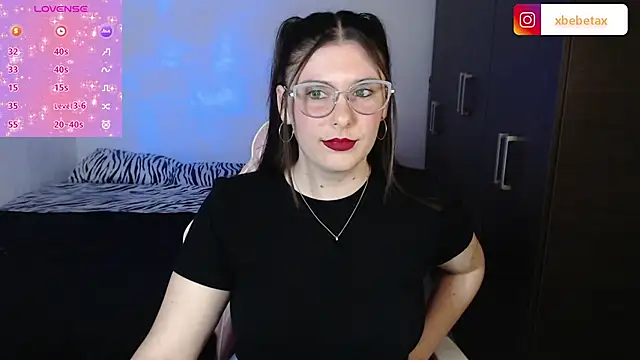 Snapshot of xxbbtaa chatting on 12-24-24, 01:38 xxbbtaa online show from 12-24-24, 01:38
