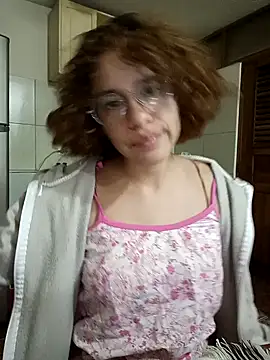 Snapshot of EmmaMelissa0521 chatting on 12-24-24, 10:39 EmmaMelissa0521 online show from 12-24-24, 10:39