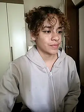 Snapshot of EmmaMelissa0521 chatting on 02-09-25, 02:07 EmmaMelissa0521 online show from 02-09-25, 02:07