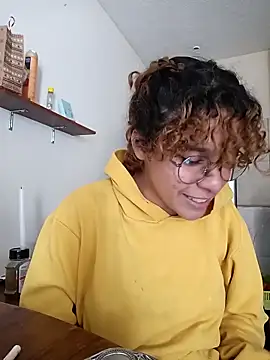 Snapshot of EmmaMelissa0521 chatting on 02-19-25, 05:06 EmmaMelissa0521 online show from 02-19-25, 05:06