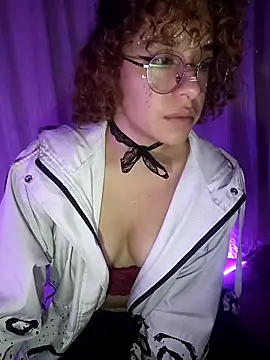 Snapshot of EmmaMelissa0521 chatting on 02-22-25, 03:23 EmmaMelissa0521 online show from 02-22-25, 03:23