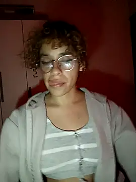 Snapshot of EmmaMelissa0521 chatting on 02-28-25, 04:21 EmmaMelissa0521 online show from 02-28-25, 04:21