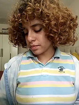 Snapshot of EmmaMelissa0521 chatting on 03-17-25, 05:27 EmmaMelissa0521 online show from 03-17-25, 05:27