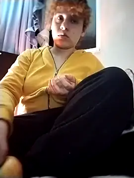 Snapshot of EmmaMelissa0521 chatting on 10-31-25, 05:41 EmmaMelissa0521 online show from 10-31-25, 05:41