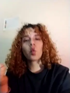 Snapshot of EmmaMelissa0521 chatting on 11-28-25, 04:04 EmmaMelissa0521 online show from 11-28-25, 04:04