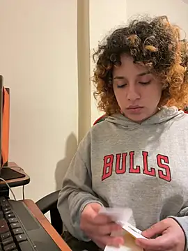 EmmaMelissa0521 online show from 04-11-26, 02:05