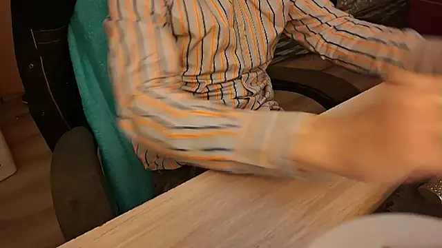 Snapshot of Danyell_K287 chatting on 12-04-24, 09:35 Danyell K287 online show from 12-04-24, 09:35