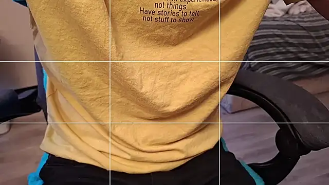 Snapshot of Danyell_K287 chatting on 10-13-25, 01:00 Danyell K287 online show from 10-13-25, 01:00