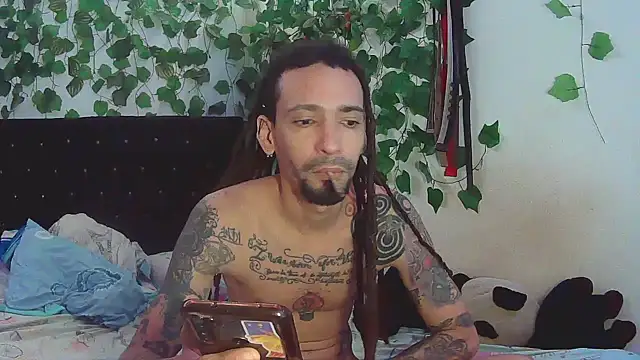 caribbeanlover1 online show from 02-05-25, 12:27