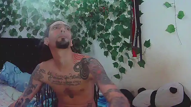 caribbeanlover1 online show from 02-07-25, 12:28