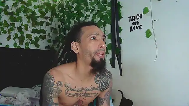 caribbeanlover1 online show from 10-08-25, 11:52