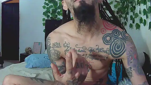 Snapshot of caribbeanlover1 chatting on 12-20-25, 01:29 caribbeanlover1 online show from 12-20-25, 01:29