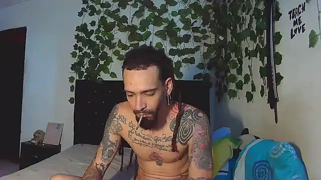 Snapshot of caribbeanlover1 chatting on 01-14-26, 02:12 caribbeanlover1 online show from 01-14-26, 02:12