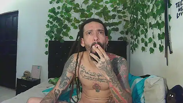 Snapshot of caribbeanlover1 chatting on 01-19-26, 02:43 caribbeanlover1 online show from 01-19-26, 02:43