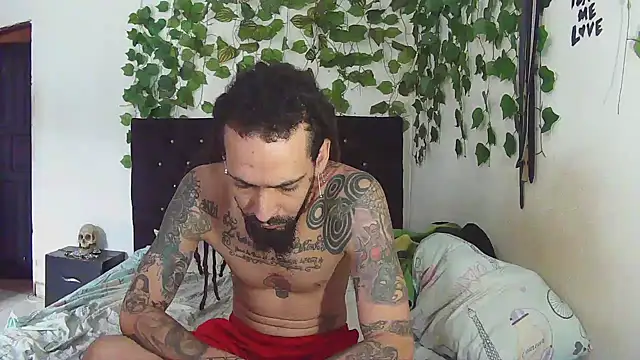 Snapshot of caribbeanlover1 chatting on 02-17-26, 12:56 caribbeanlover1 online show from 02-17-26, 12:56