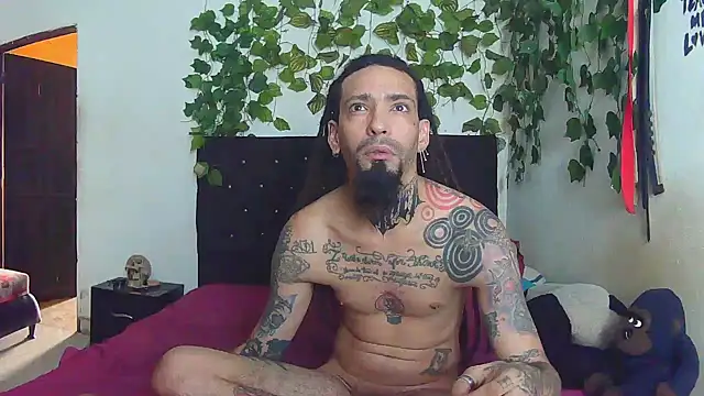 Snapshot of caribbeanlover1 chatting on 06-01-26, 02:52 caribbeanlover1 online show from 06-01-26, 02:52