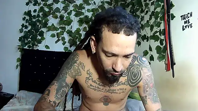 caribbeanlover1 online show from 07-11-26, 01:58