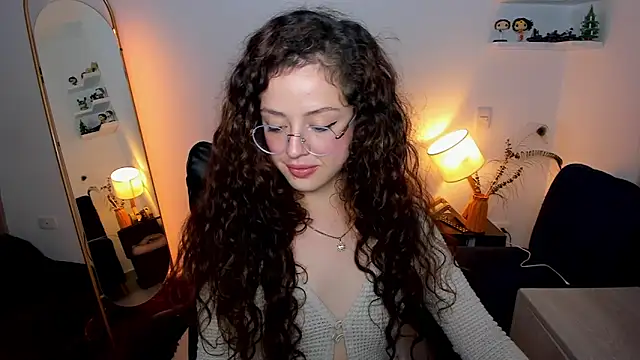 Snapshot of Cassandra_Caiin chatting on 03-15-26, 01:44 Cassandra Caiin online show from 03-15-26, 01:44