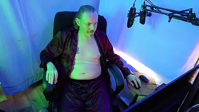 Richy  Rich  online show from 04-21-26, 11:18