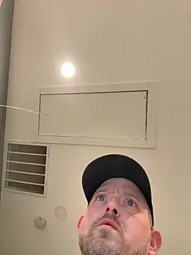 Snapshot of smokeymt420 chatting on 02-13-26, 08:10 smokeymt420 online show from 02-13-26, 08:10