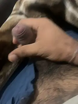 Snapshot of bigshow112 chatting on 01-12-26, 07:13 bigshow112 online show from 01-12-26, 07:13