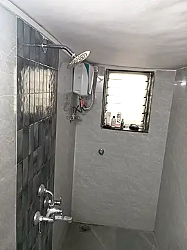 Snapshot of SimplyKarthik09 chatting on 02-02-26, 05:06 SimplyKarthik09 online show from 02-02-26, 05:06