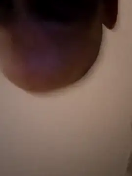 Snapshot of Dz702 chatting on 10-25-25, 06:21 Dz702 online show from 10-25-25, 06:21