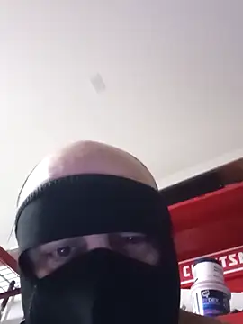 Snapshot of Dz702 chatting on 03-11-26, 12:27 Dz702 online show from 03-11-26, 12:27