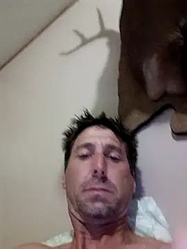 Snapshot of Clint12344 chatting on 09-11-25, 03:28 Clint12344 online show from 09-11-25, 03:28