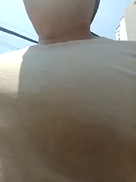 chicoguapo8 online show from 12-17-25, 05:52