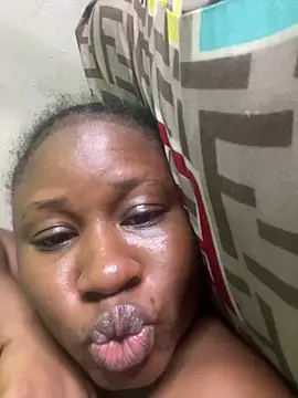 Snapshot of catty3232 chatting on 10-09-25, 02:53 catty3232 online show from 10-09-25, 02:53