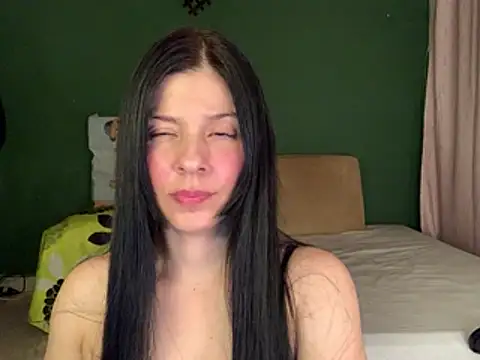 Estefani 32 online show from 02-03-26, 12:31