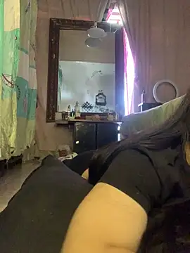 Estefani 32 online show from 04-04-26, 06:27