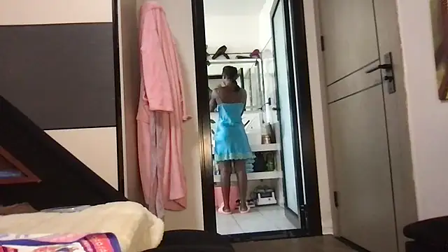 choco petite online show from 03-11-26, 04:07