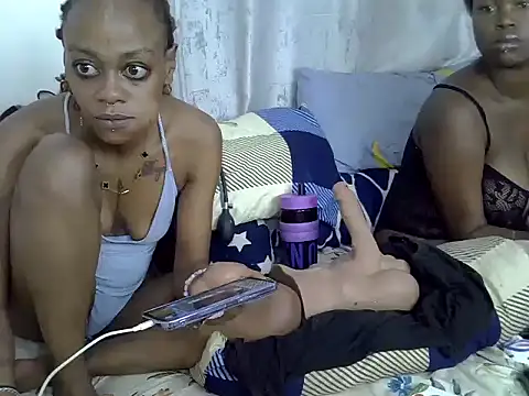 Snapshot of purplescarlet chatting on 07-02-26, 10:05 purplescarlet online show from 07-02-26, 10:05