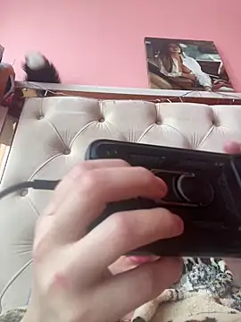 Flossy Vettie online show from 03-17-25, 06:07