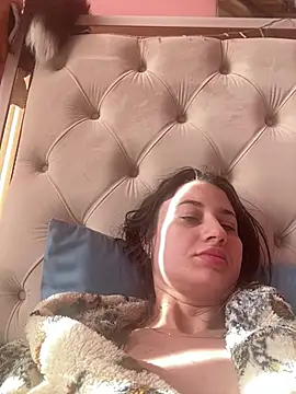 Flossy Vettie online show from 03-18-25, 01:31