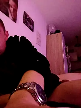 Snapshot of bigdicksperm83 chatting on 03-11-26, 01:55 bigdicksperm83 online show from 03-11-26, 01:55