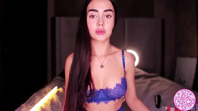 Snapshot of Lil_Gabby chatting on 01-20-25, 06:21 Lil Gabby online show from 01-20-25, 06:21