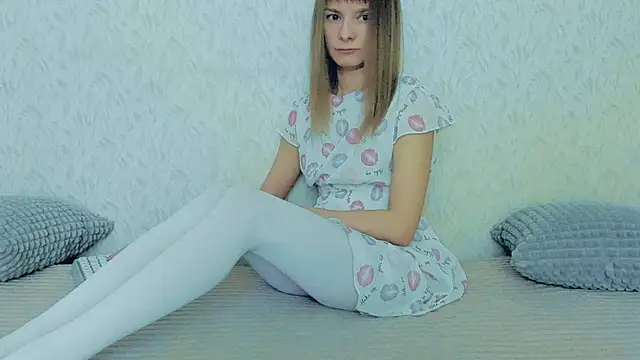 Snapshot of YourCaramel chatting on 01-25-25, 11:23 YourCaramel online show from 01-25-25, 11:23