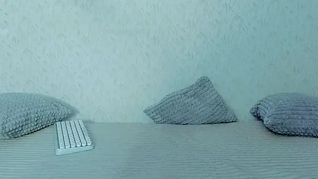 Snapshot of YourCaramel chatting on 02-10-25, 05:58 YourCaramel online show from 02-10-25, 05:58