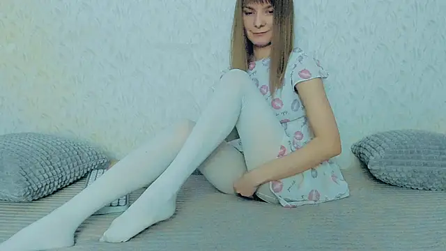 Snapshot of YourCaramel chatting on 02-19-25, 11:49 YourCaramel online show from 02-19-25, 11:49