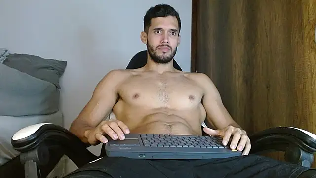 Snapshot of Noah_jhonsonn chatting on 01-13-25, 04:51 Noah jhonsonn online show from 01-13-25, 04:51