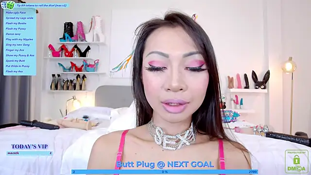 Cindybkk online show from 10-18-25, 12:35