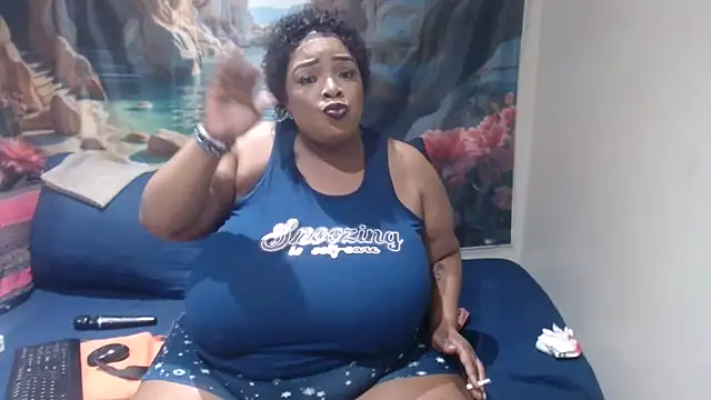Snapshot of xGIANTEBONY30x chatting on 06-30-26, 03:51 xGIANTEBONY30x online show from 06-30-26, 03:51
