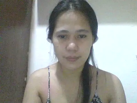 Snapshot of spankmybootyxxx chatting on 09-21-25, 07:43 spankmybootyxxx online show from 09-21-25, 07:43