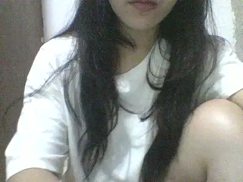 Snapshot of spankmybootyxxx chatting on 10-31-25, 11:28 spankmybootyxxx online show from 10-31-25, 11:28