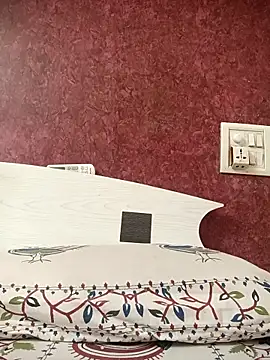 Snapshot of hornydick4you chatting on 12-21-25, 04:30 hornydick4you online show from 12-21-25, 04:30